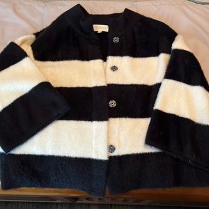 Black and white striped half-sleeved jacket (M)